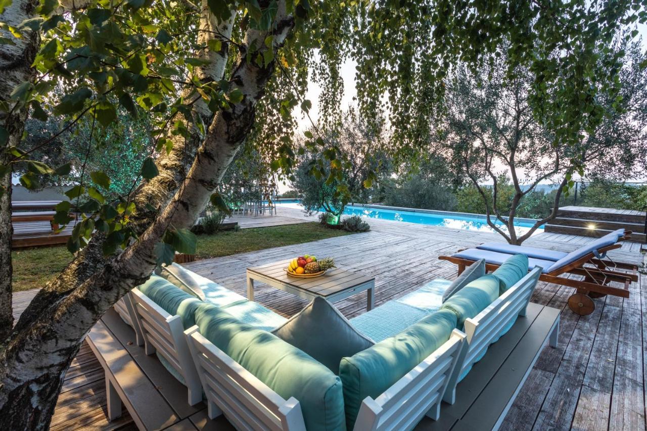 Villa Emi زْغورنيي سْكوفييي المظهر الخارجي الصورة
