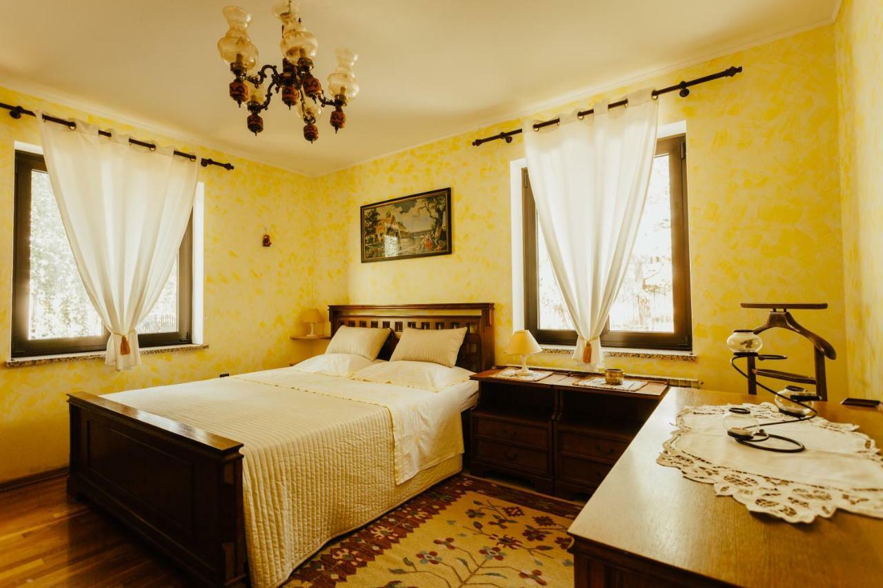Villa Emi زْغورنيي سْكوفييي المظهر الخارجي الصورة